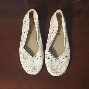 American Eagle flats